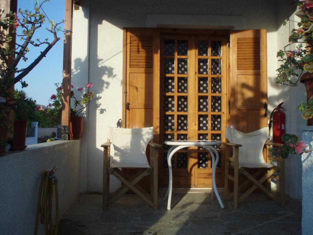 Pantazis Studios Aegina Habitación foto