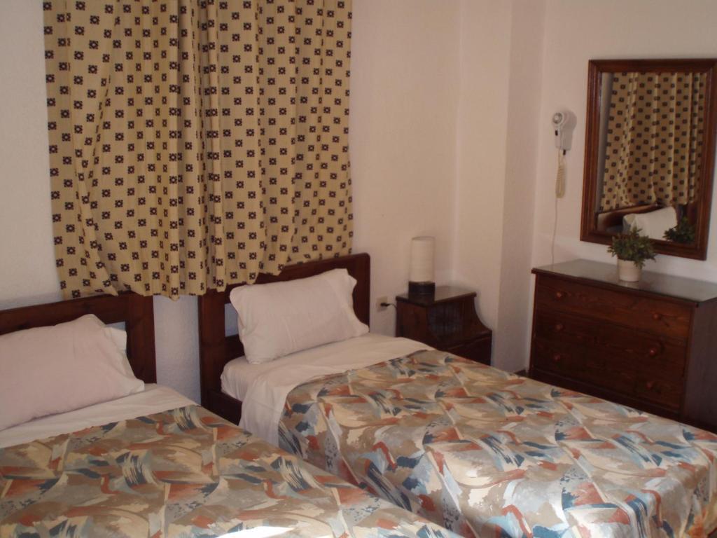 Pantazis Studios Aegina Habitación foto
